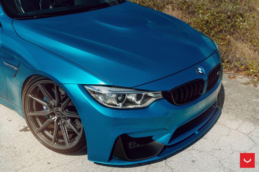Детали экстерьера BMW M4 Convertible on Vossen Wheels (HF-3) 2019 года  (фото 13 из 14)